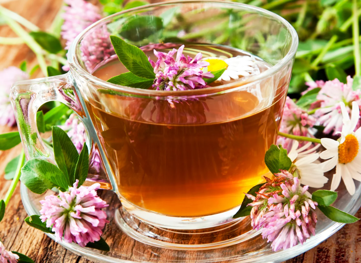 najlepsze-zioła-na-menopauzę